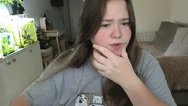 remirann  online show from 12.19.25