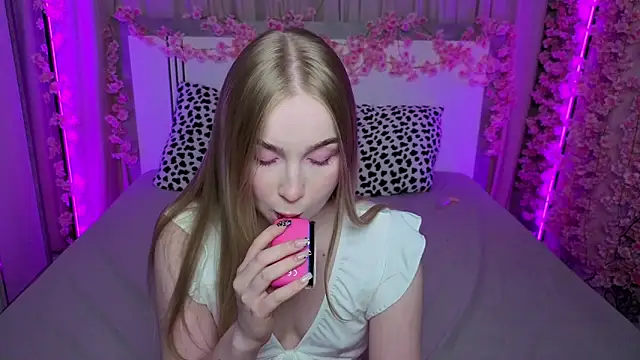 LilyStarlight online show from 05.29.26
