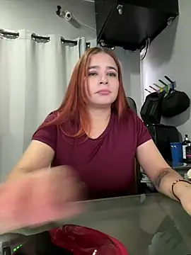 Snapshot of Marie_Castelzc chatting on 02.22.25 Marie Castelzc online show from 02.22.25