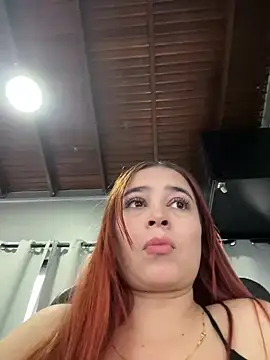 Snapshot of Marie_Castelzc chatting on 02.24.25 Marie Castelzc online show from 02.24.25