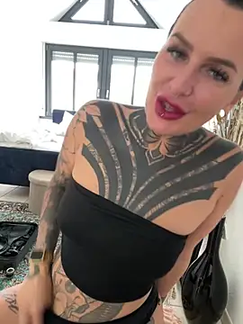 InkedBiitch online show from 10.03.25