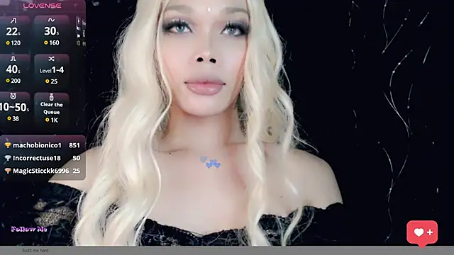 Snapshot of sugar_bbyxx chatting on 12.20.24 sugar bbyxx online show from 12.20.24
