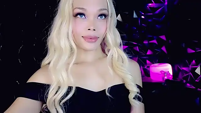 Snapshot of sugar_bbyxx chatting on 12.01.25 sugar bbyxx online show from 12.01.25