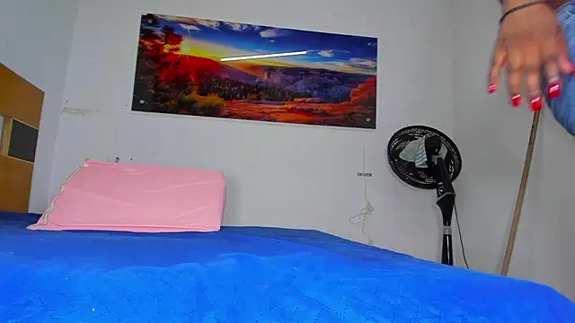  ebony-queen  online show from 02.07.25