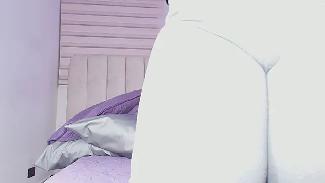  ebony-queen  online show from 02.18.26