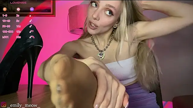  Emily Sweety  online show from 02.14.25