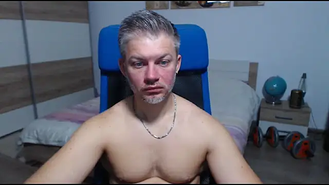 RobbyShawz online show from 09.29.25