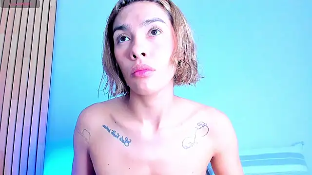 Snapshot of mia-reeves chatting on 03.04.25 mia-reeves online show from 03.04.25