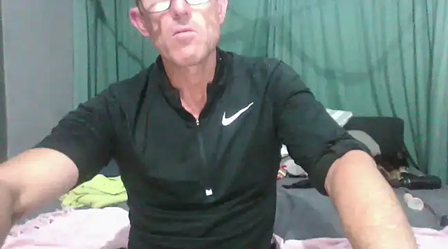 xykenrahxh online show from 03.15.25