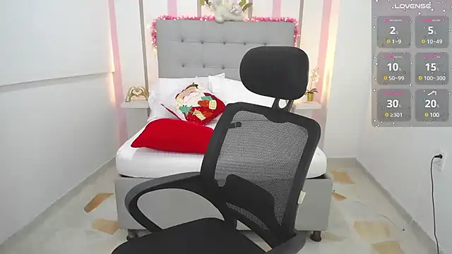 Anthonela love  online show from 12.16.24