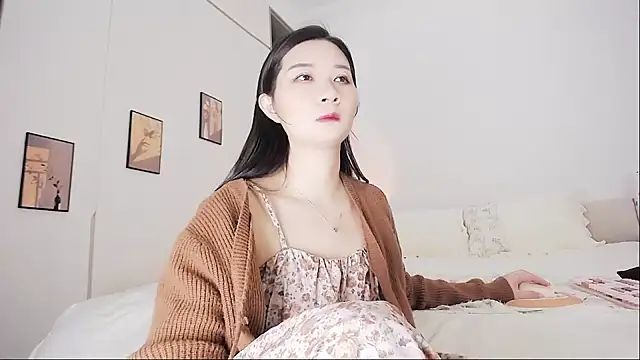 Snapshot of jiabaobei chatting on 10.23.25 jiabaobei online show from 10.23.25