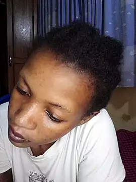 sexpetite online show from 11.05.25