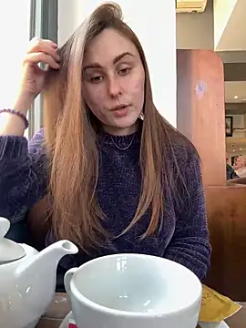 Snapshot of Emma_just chatting on 03.17.25 Emma just online show from 03.17.25