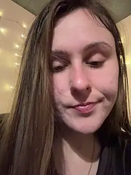 Snapshot of Emma_just chatting on 03.18.25 Emma just online show from 03.18.25