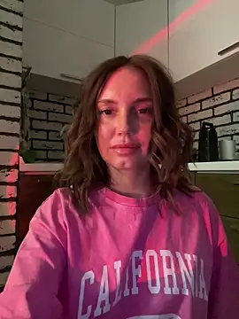 Snapshot of Chel_sea_ chatting on 01.09.25 Chel sea online show from 01.09.25