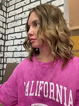 Snapshot of Chel_sea_ chatting on 01.31.25 Chel sea online show from 01.31.25