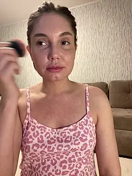 Snapshot of Chel_sea_ chatting on 02.15.26 Chel sea online show from 02.15.26