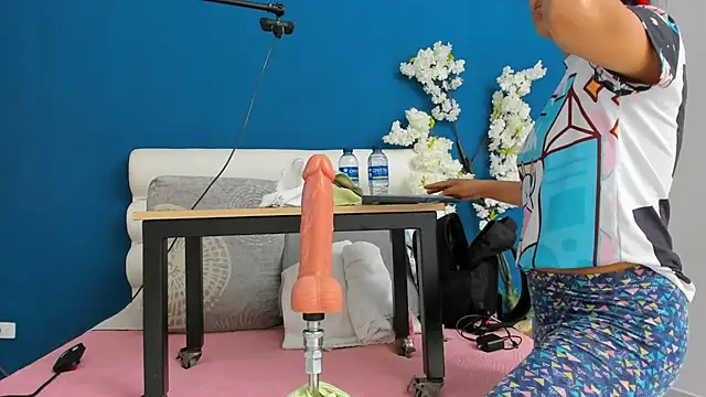 letty straus online show from 07.23.26