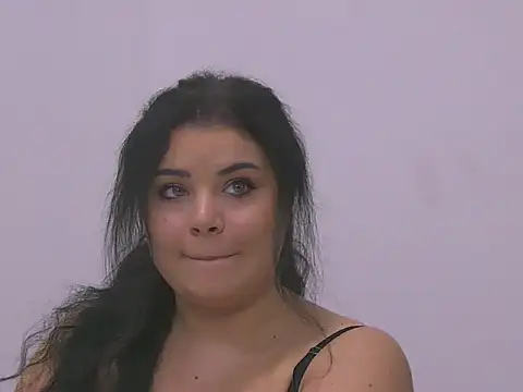 BustyMadison online show from 10.24.25