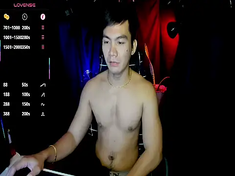 Snapshot of 000batman000 chatting on 03.02.26 000batman000 online show from 03.02.26