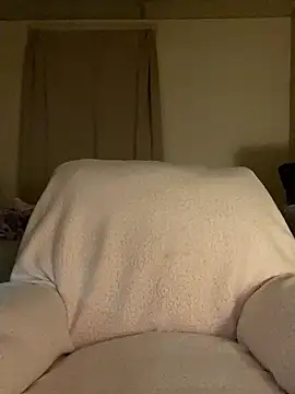 Snapshot of RileyDix chatting on 01.09.26 RileyDix online show from 01.09.26