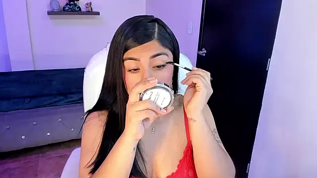 Catalinaa martinez online show from 02.28.25