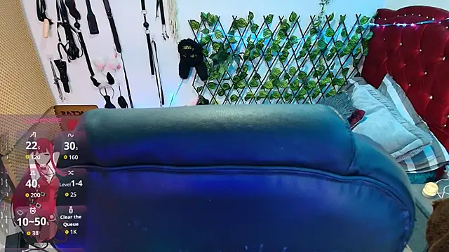 Snapshot of elektra_32 chatting on 11.16.25 elektra 32 online show from 11.16.25