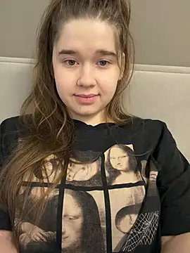 HornyGirlH online show from 04.28.26