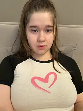 HornyGirlH online show from 05.08.26