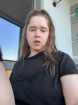 HornyGirlH online show from 05.25.26