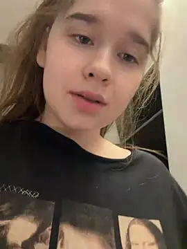 HornyGirlH online show from 06.11.26