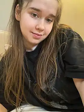 HornyGirlH online show from 06.23.26