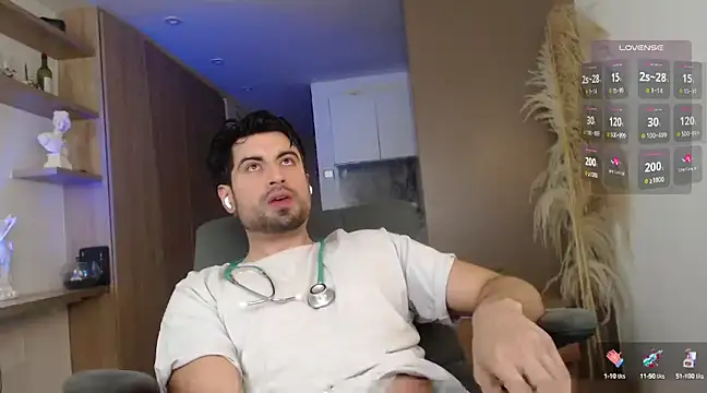 Snapshot of bradley_muscle chatting on 03.07.25 bradley muscle online show from 03.07.25