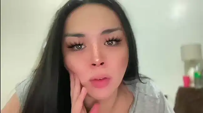 MISSANACONDA online show from 02.06.25