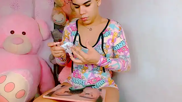 Snapshot of veronica_villalba chatting on 12.20.24 veronica villalba online show from 12.20.24