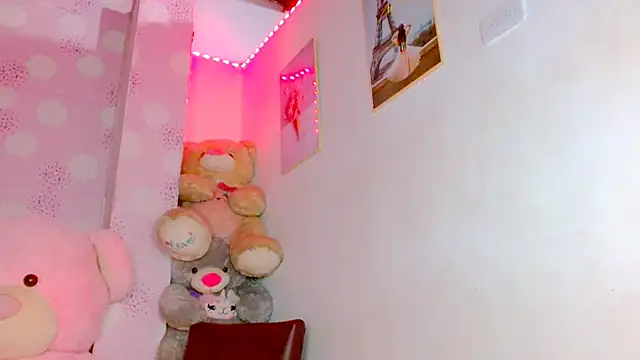 Snapshot of veronica_villalba chatting on 01.11.25 veronica villalba online show from 01.11.25