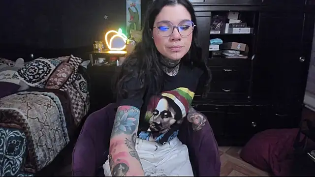 Lilmarieee online show from 01.17.25