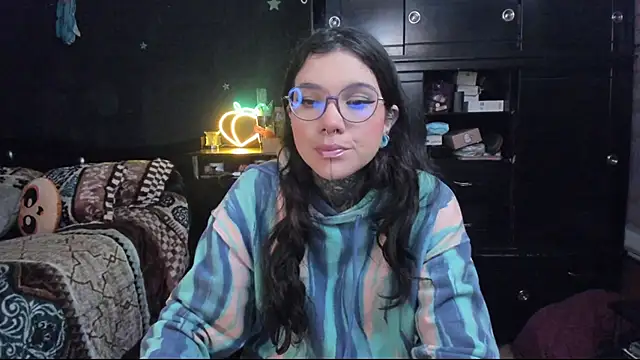 Lilmarieee online show from 01.21.25