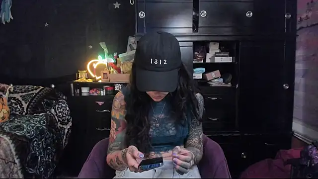 Lilmarieee online show from 01.25.25