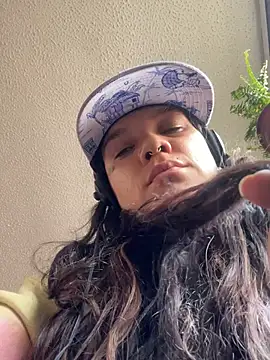 Lilmarieee online show from 02.04.25