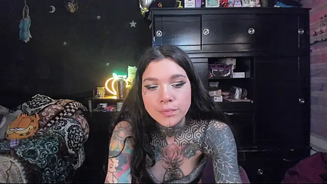 Lilmarieee online show from 02.06.25