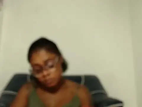 Snapshot of alexiaao9 chatting on 02.22.25 alexiaao9 online show from 02.22.25