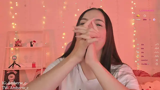 Ambeerouse online show from 03.12.25