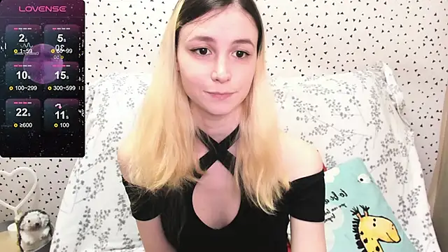 Snapshot of fleximona chatting on 01.31.25 fleximona online show from 01.31.25