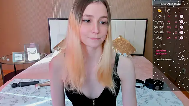 Snapshot of fleximona chatting on 03.09.25 fleximona online show from 03.09.25