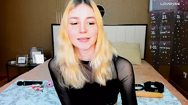 Snapshot of fleximona chatting on 10.05.25 fleximona online show from 10.05.25