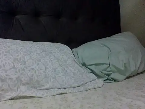 Snapshot of cute-marianna chatting on 09.12.25 cute-marianna online show from 09.12.25