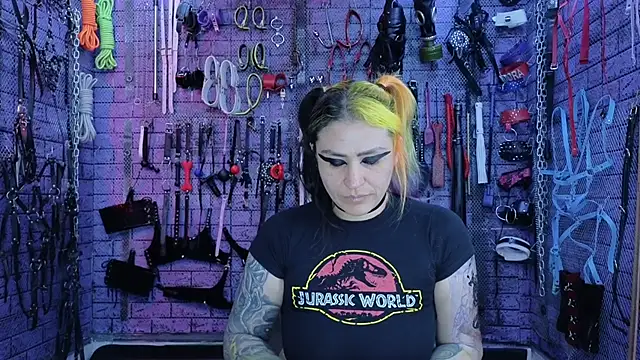 PANDORANEZZ online show from 10.02.25