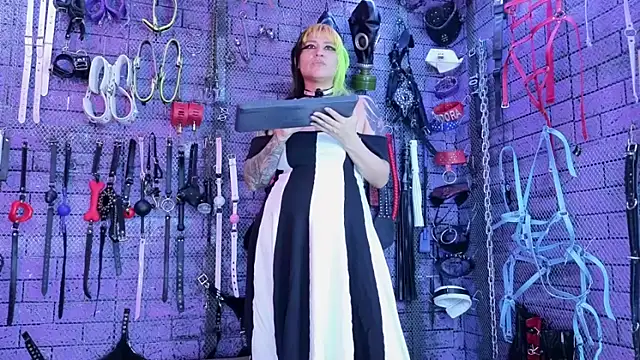 PANDORANEZZ online show from 04.29.26