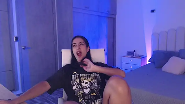 Brown skin11 online show from 03.11.25